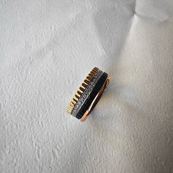 Boucheron 18k Gold Pavé Diamond Ring - Picture 4 of 5